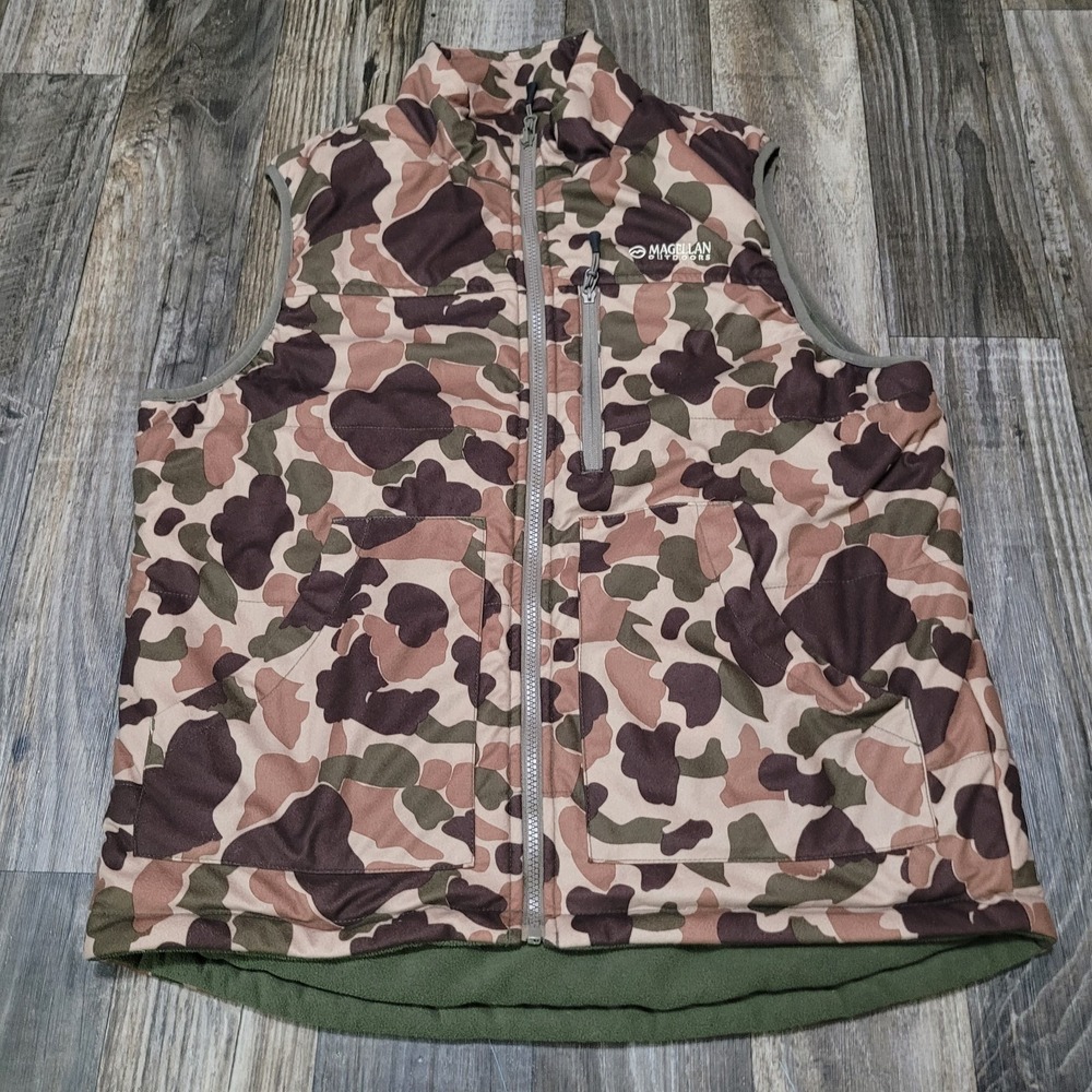 Magellan Outdoors Vest Men's Medium Duck Camo Reversible Fleece Realtree Hunting